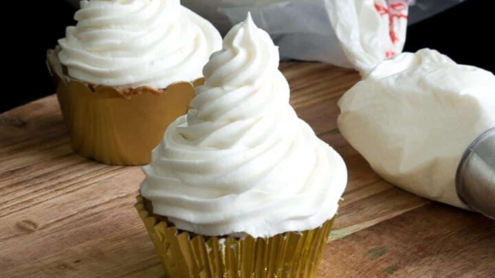 Bakery Style Vanilla Frosting