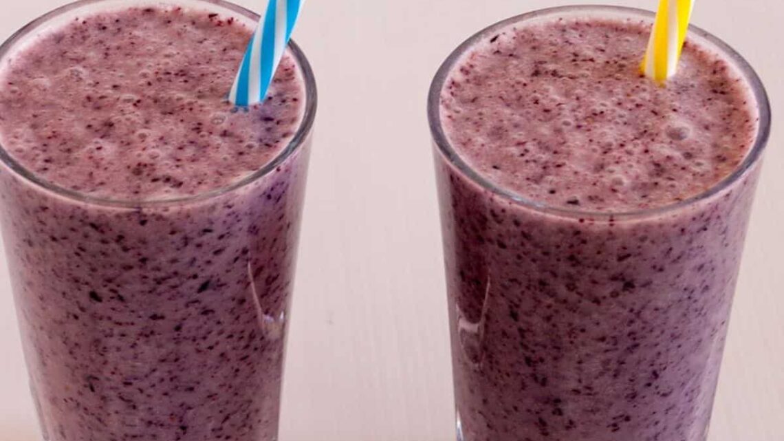 Blueberry Banana Smoothie