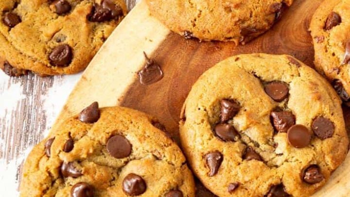 Everyday No Chill Chocolate Chip Cookies