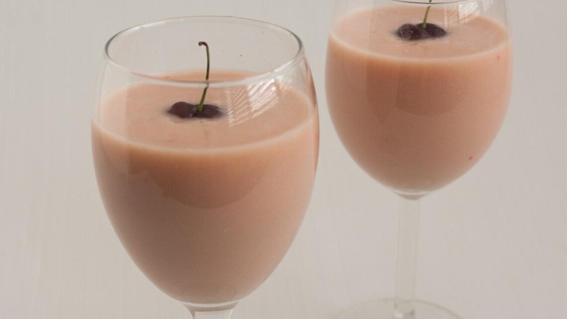 Homemade Rich Cherry Eggnog