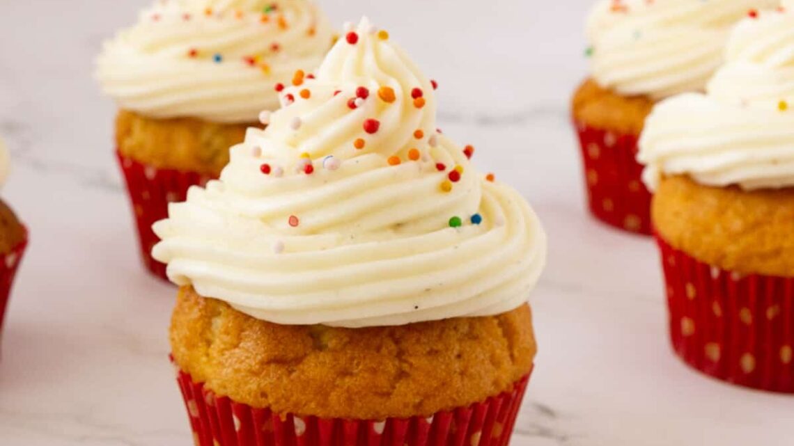 Moist Vanilla Cupcakes  one bowl