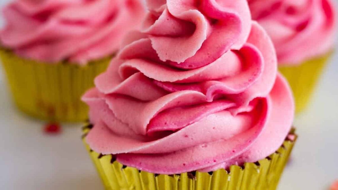 Pink Champagne Cupcakes