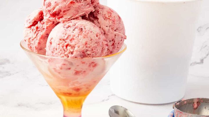 Raspberry Ice Cream   No Churn