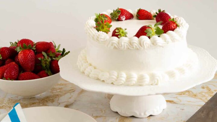 Strawberry Cream Cake