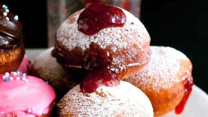 Sufganiyot   Jam Doughnuts