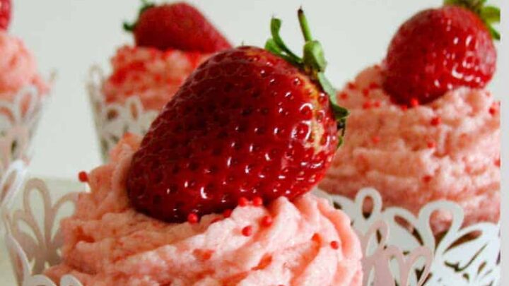 The Best Strawberry Cupcakes Recipe