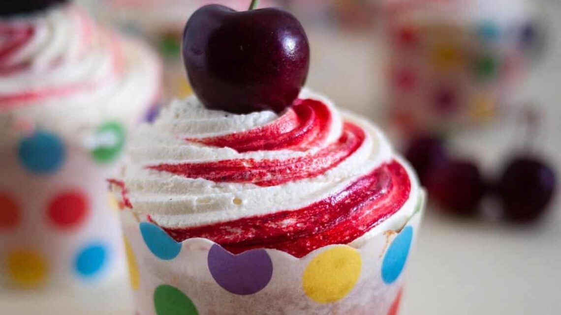 Vanilla Cherry Cupcakes